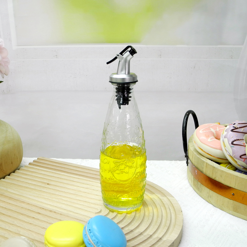 How to clean glass bottle--Yadong Glass